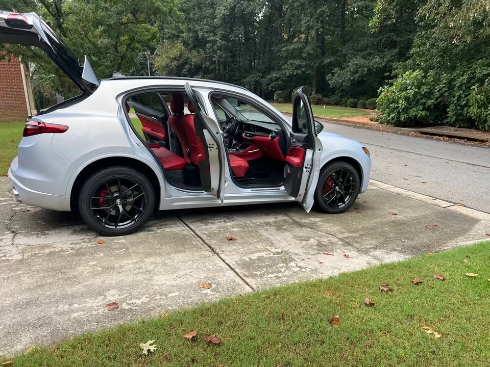 2021 Alfa Romeo Stelvio - Image 16 of 20