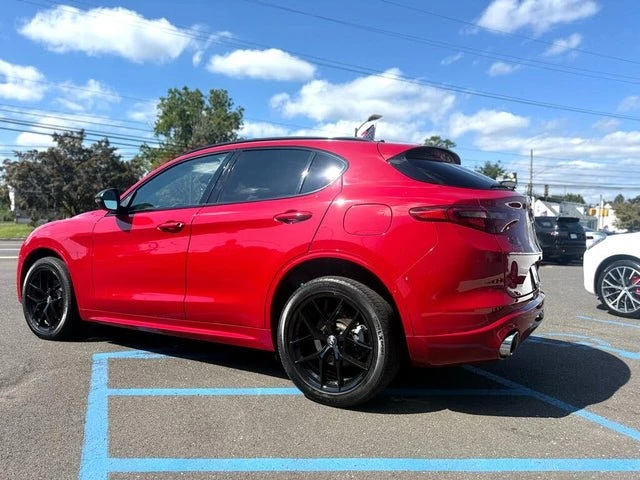 2021 Alfa Romeo Stelvio - Image 5 of 19