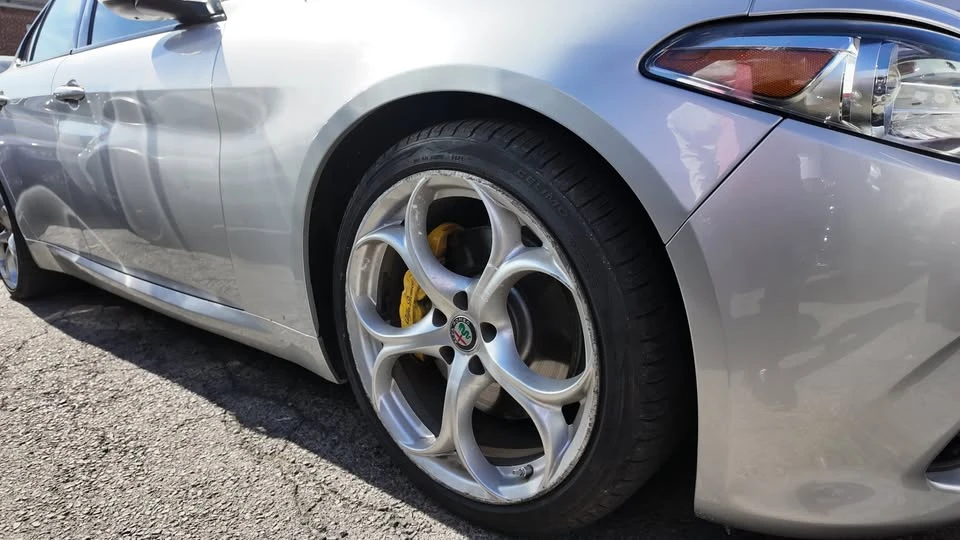 2021 Alfa Romeo Giulia - Image 6 of 11