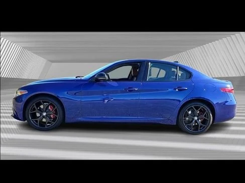 2021 Alfa Romeo Giulia - Image 3 of 18