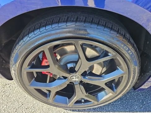 2021 Alfa Romeo Giulia - Image 7 of 18
