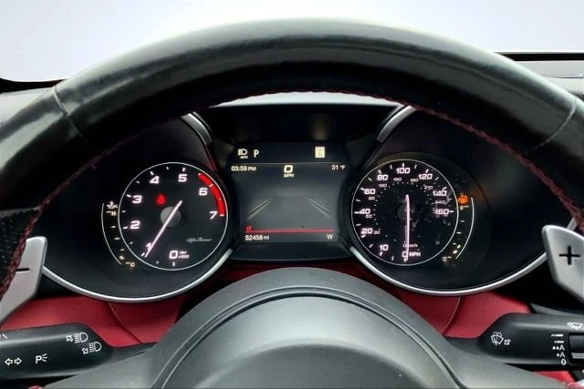 2021 Alfa Romeo Giulia - Image 16 of 20