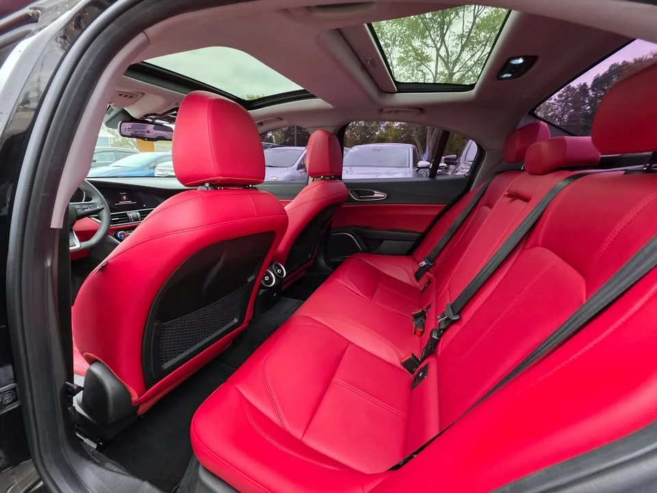 2021 Alfa Romeo Giulia - Image 18 of 20