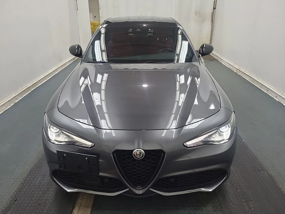 2021 Alfa Romeo Giulia - Image 2 of 11