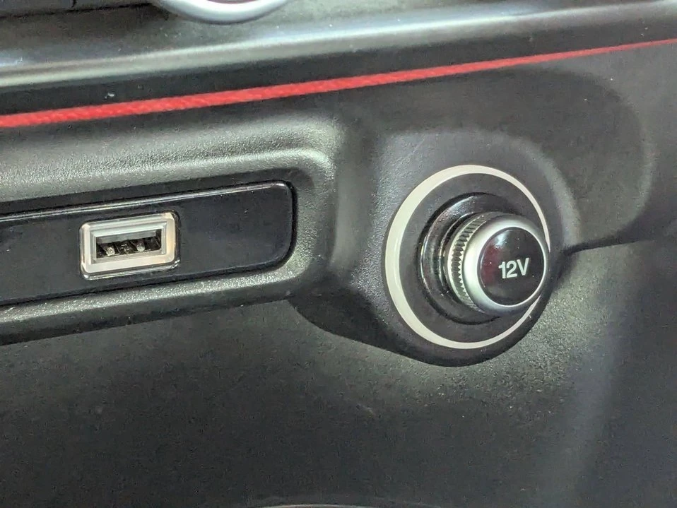 2021 Alfa Romeo Giulia - Image 11 of 20