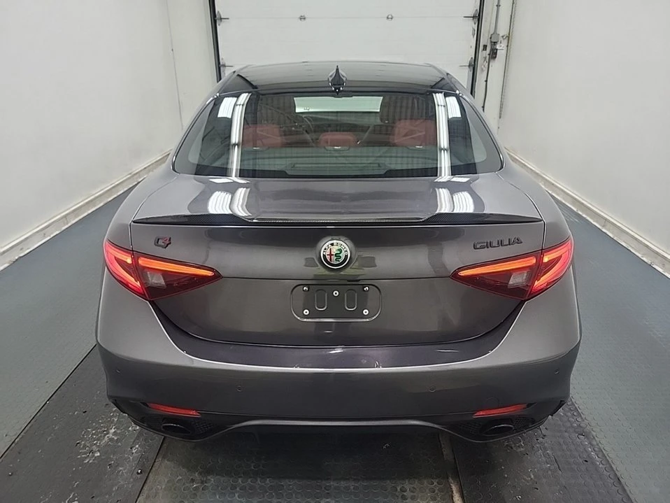 2021 Alfa Romeo Giulia - Image 3 of 11