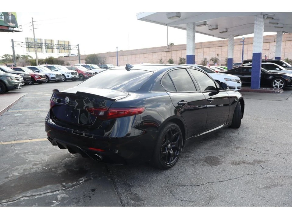 2021 Alfa Romeo Giulia - Image 3 of 19