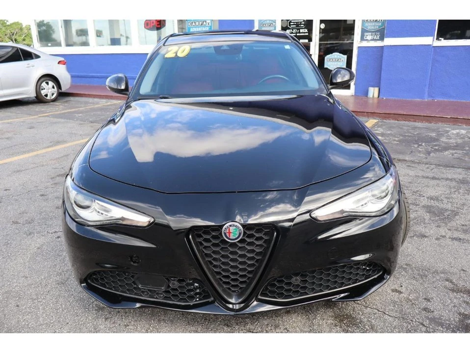 2021 Alfa Romeo Giulia - Image 8 of 20