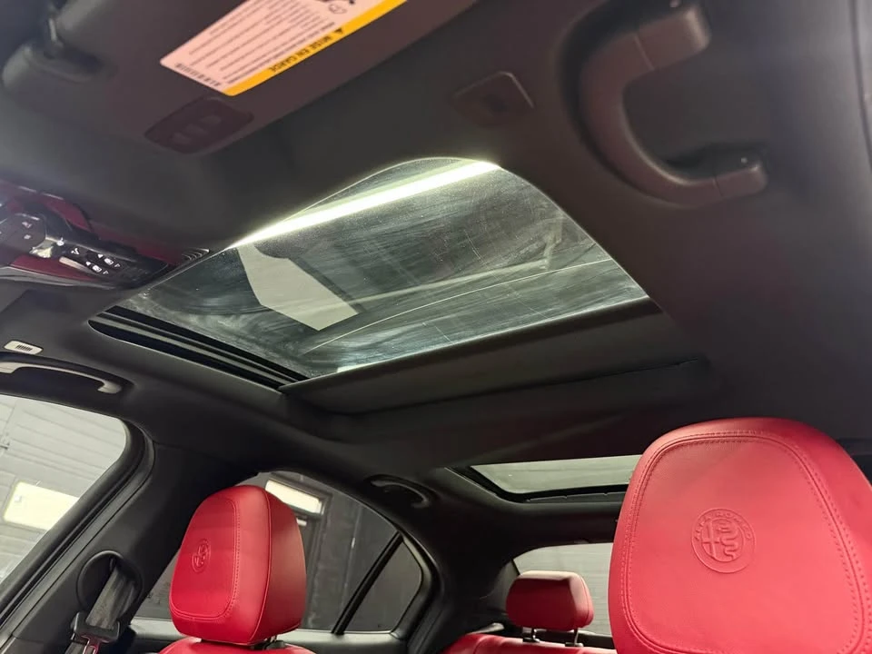 2021 Alfa Romeo Giulia - Image 13 of 19