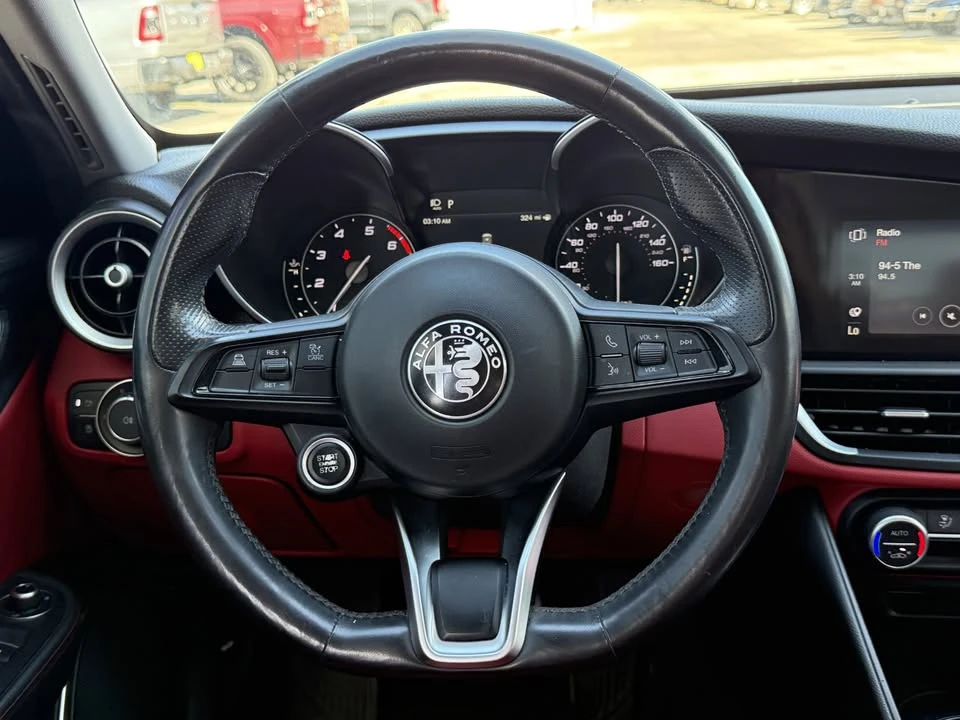 2021 Alfa Romeo Giulia - Image 18 of 20