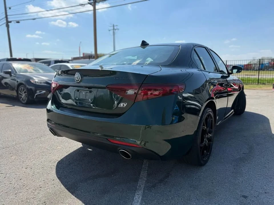 2021 Alfa Romeo Giulia - Image 3 of 20