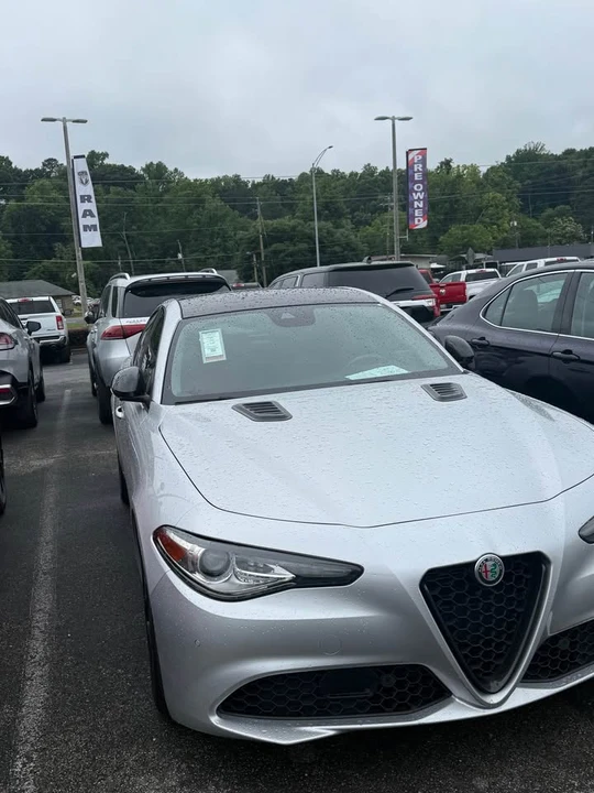 2021 Alfa Romeo Giulia - Image 3 of 5