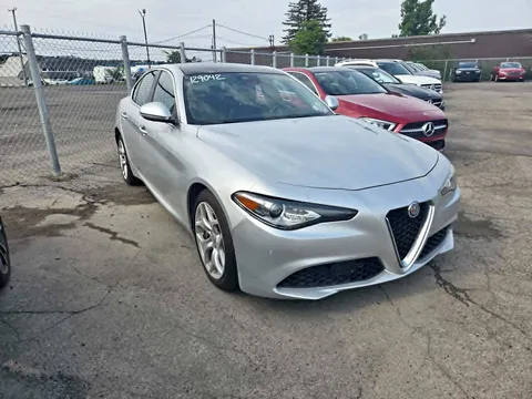 2021 Alfa Romeo Giulia Ti AWD