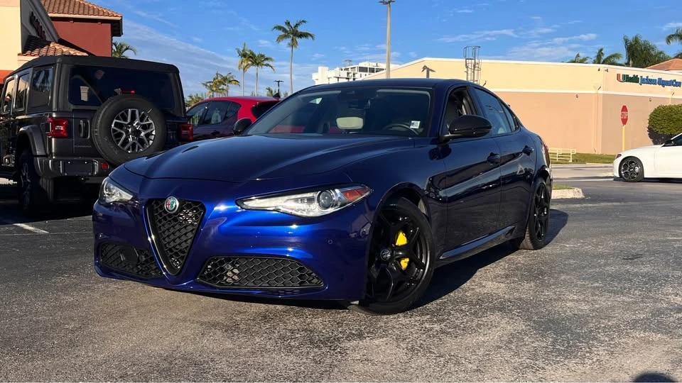 2021 Alfa Romeo Giulia - Image 2 of 7