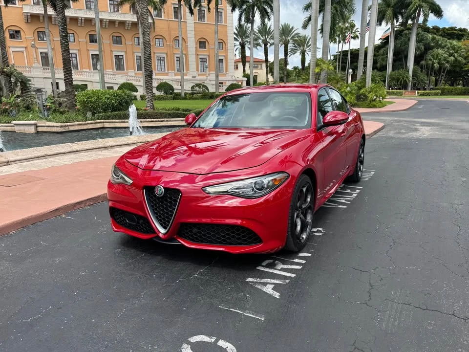 2021 Alfa Romeo Giulia - Image 2 of 10