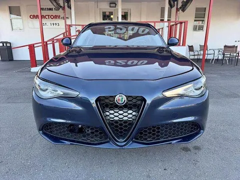 2021 Alfa Romeo Giulia Sport