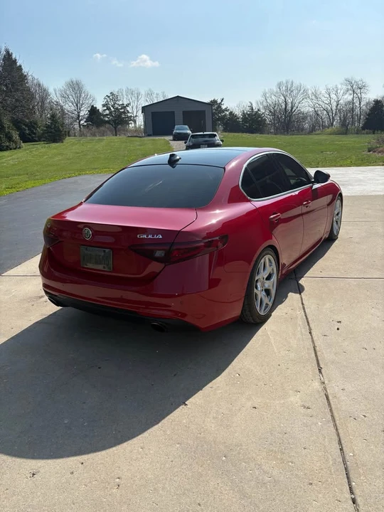 2021 Alfa Romeo Giulia - Image 3 of 10