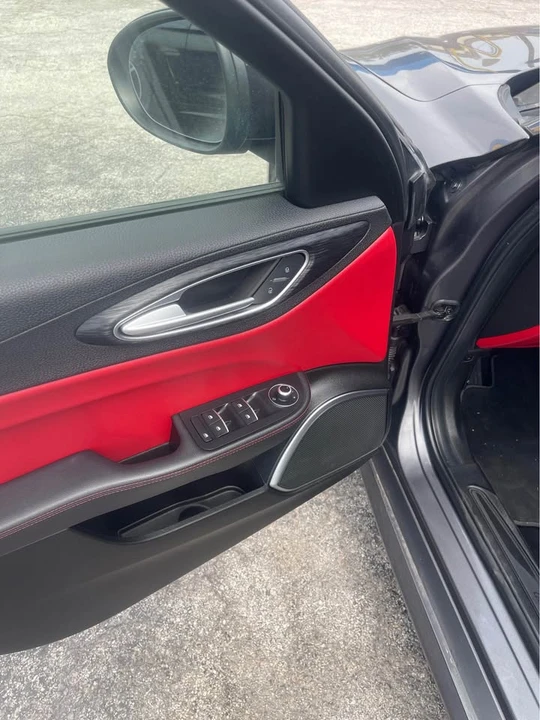 2021 Alfa Romeo Giulia - Image 8 of 9