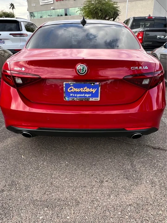 2021 Alfa Romeo Giulia - Image 4 of 7