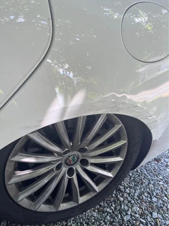 2021 Alfa Romeo Giulia - Image 2 of 11