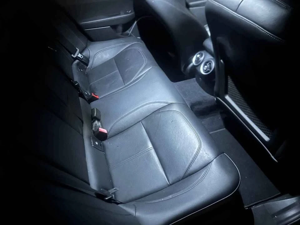 2021 Alfa Romeo Giulia - Image 7 of 9