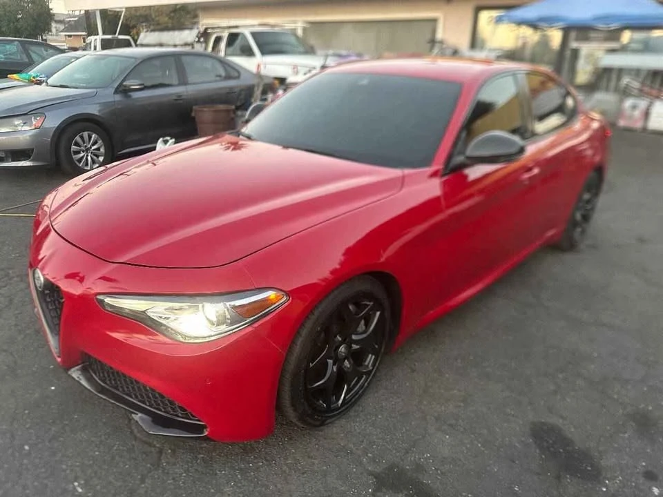 2021 Alfa Romeo Giulia - Image 4 of 9
