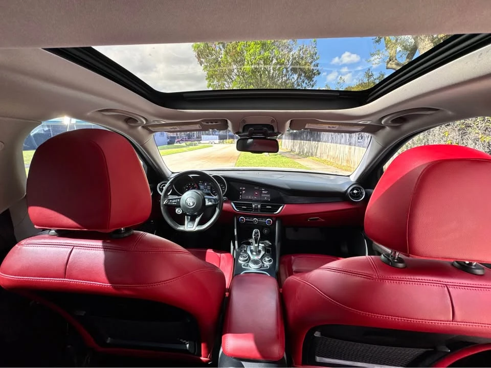 2021 Alfa Romeo Giulia - Image 10 of 16