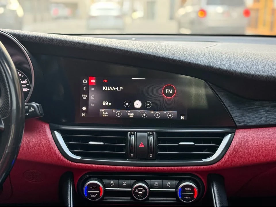 2021 Alfa Romeo Giulia - Image 13 of 16