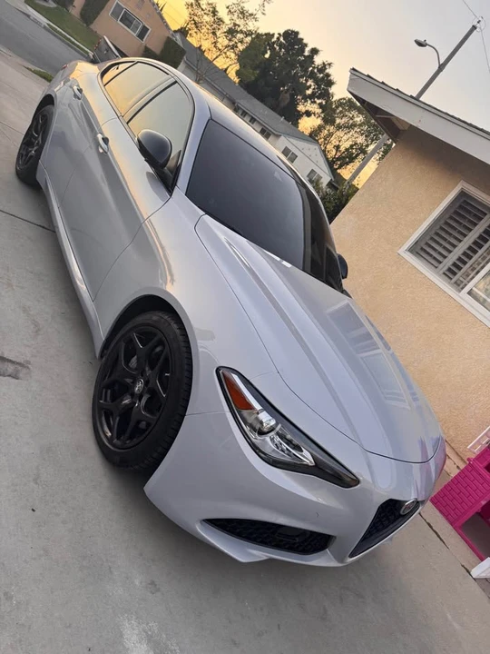 2021 Alfa Romeo Giulia - Image 2 of 8