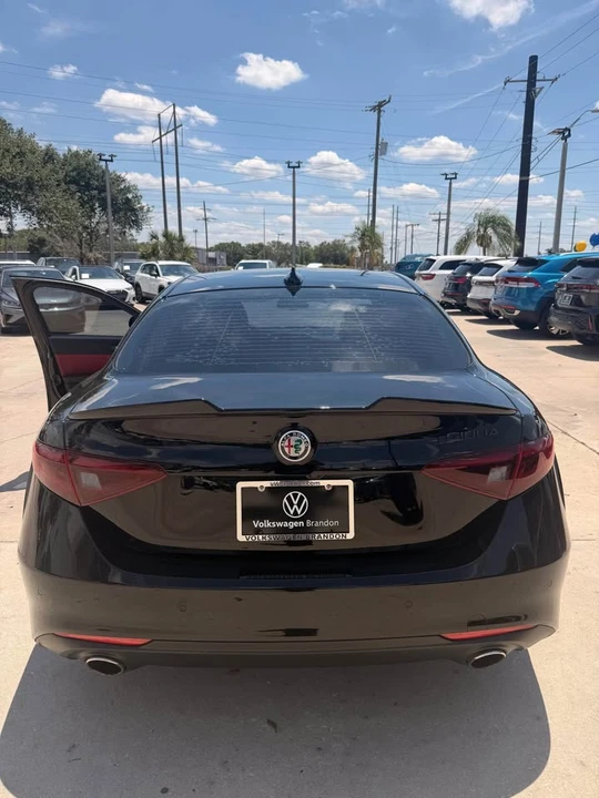 2021 Alfa Romeo Giulia - Image 4 of 7
