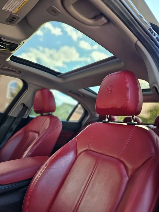 2021 Alfa Romeo Giulia - Image 19 of 20