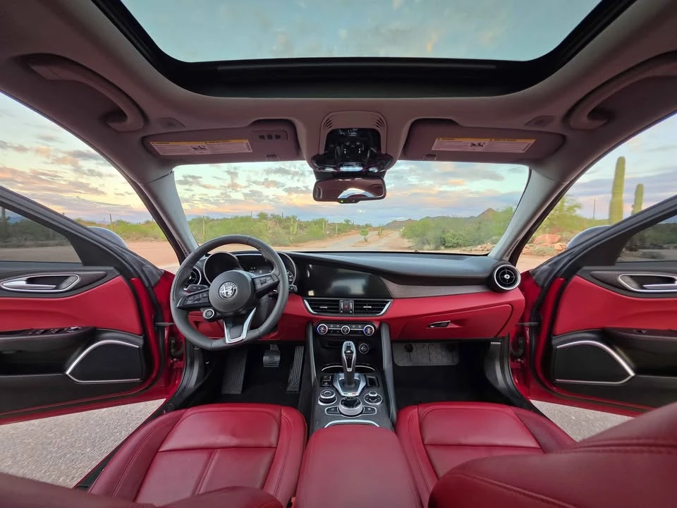 2021 Alfa Romeo Giulia - Image 13 of 13