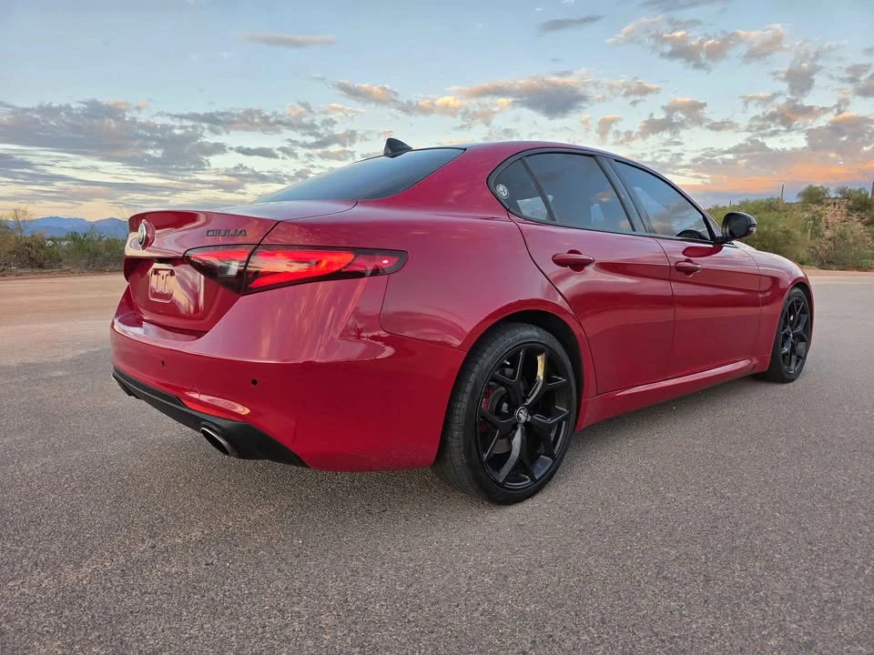 2021 Alfa Romeo Giulia - Image 5 of 13