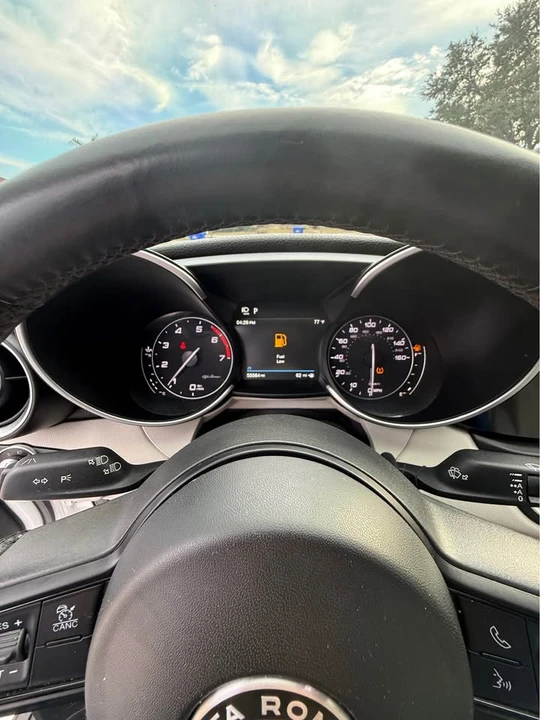 2021 Alfa Romeo Giulia - Image 9 of 11