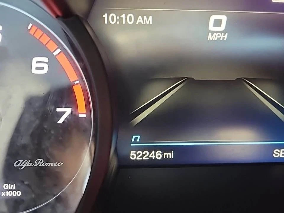 2021 Alfa Romeo Giulia - Image 14 of 15