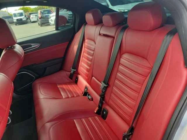 2021 Alfa Romeo Giulia - Image 7 of 11