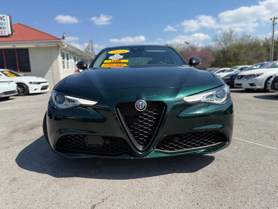 2021 Alfa Romeo Giulia - Image 2 of 20