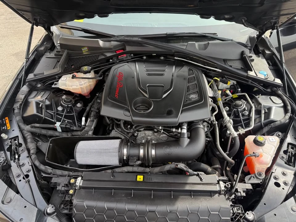 2021 Alfa Romeo Giulia - Image 7 of 16