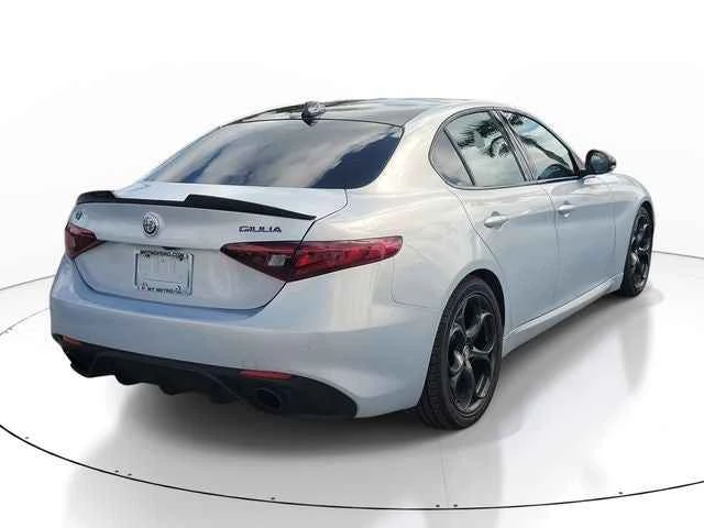 2021 Alfa Romeo Giulia - Image 3 of 11