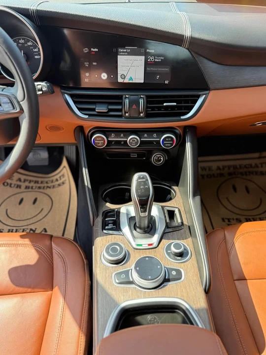 2021 Alfa Romeo Giulia - Image 13 of 20