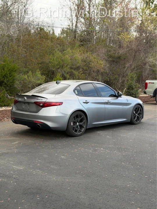 2021 Alfa Romeo Giulia - Image 6 of 15