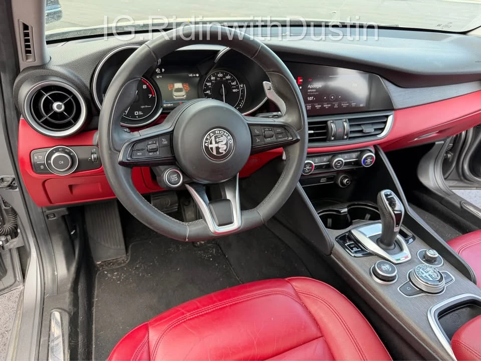 2021 Alfa Romeo Giulia - Image 8 of 15