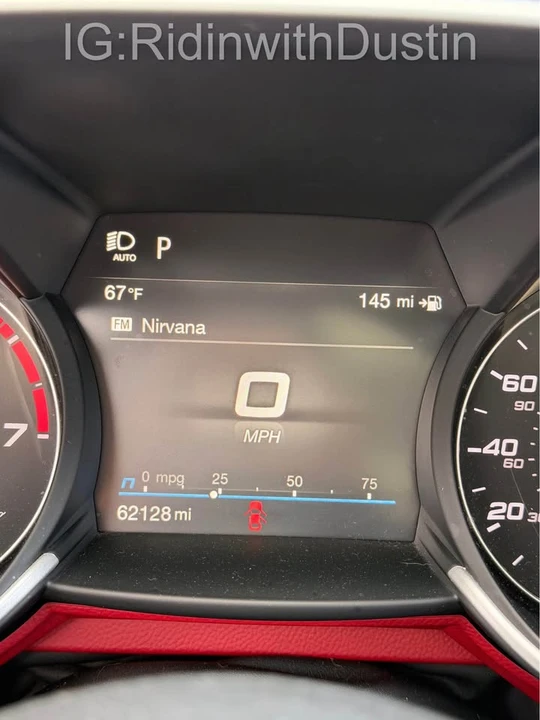 2021 Alfa Romeo Giulia - Image 11 of 15