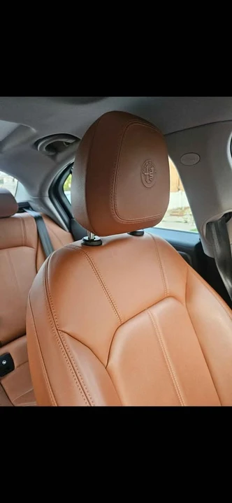 2021 Alfa Romeo Giulia - Image 5 of 11