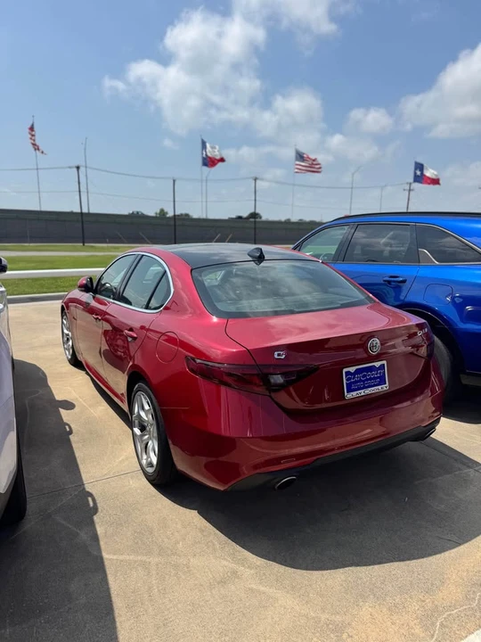 2021 Alfa Romeo Giulia - Image 4 of 5