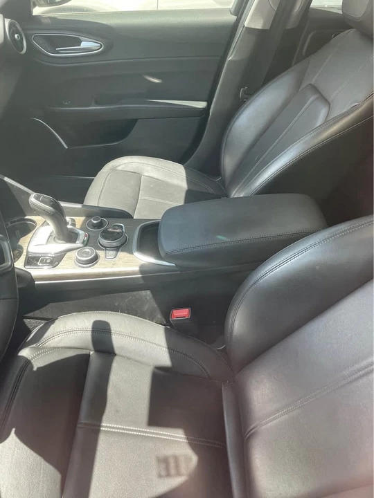 2021 Alfa Romeo Giulia - Image 3 of 6