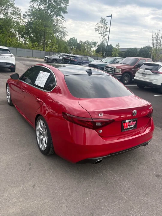 2021 Alfa Romeo Giulia - Image 6 of 20