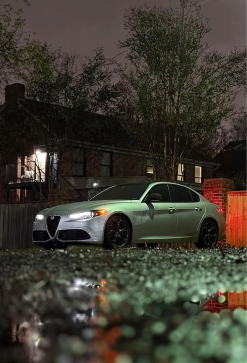 2021 Alfa Romeo Giulia - Image 5 of 5