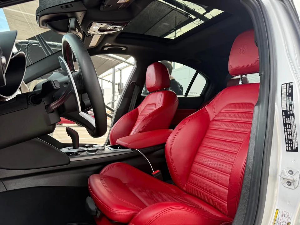 2021 Alfa Romeo Giulia - Image 3 of 5