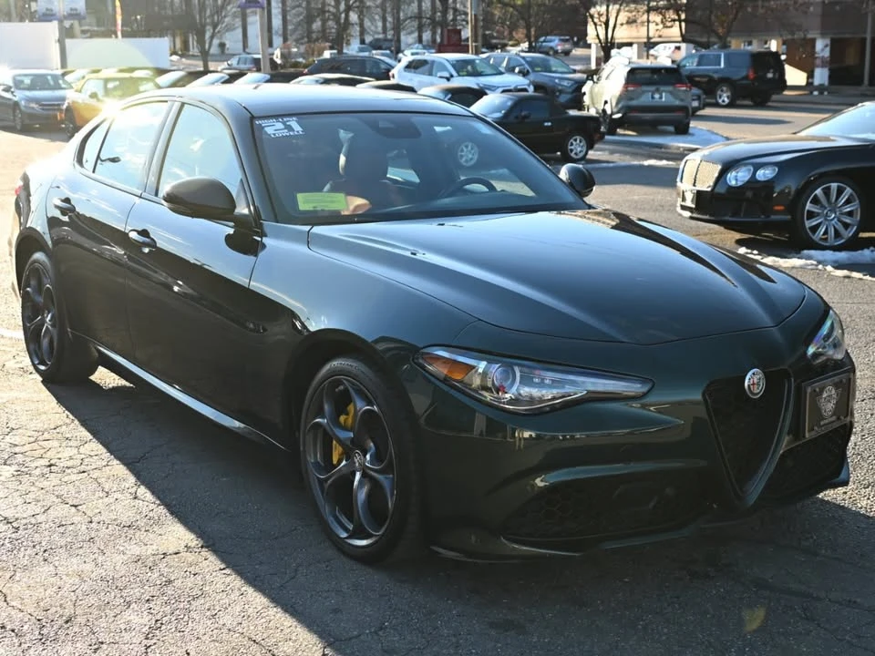 2021 Alfa Romeo Giulia - Image 3 of 17